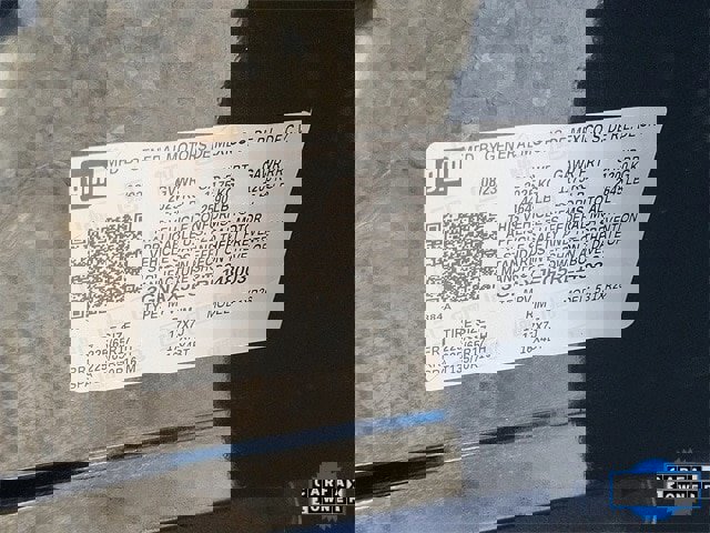 Used 2024 Chevrolet Equinox LT image 33