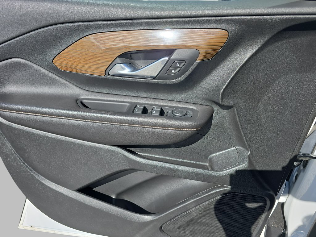 Certified 2020 GMC Terrain SLE w/ LPO, Floor Liner Package FWD image 28