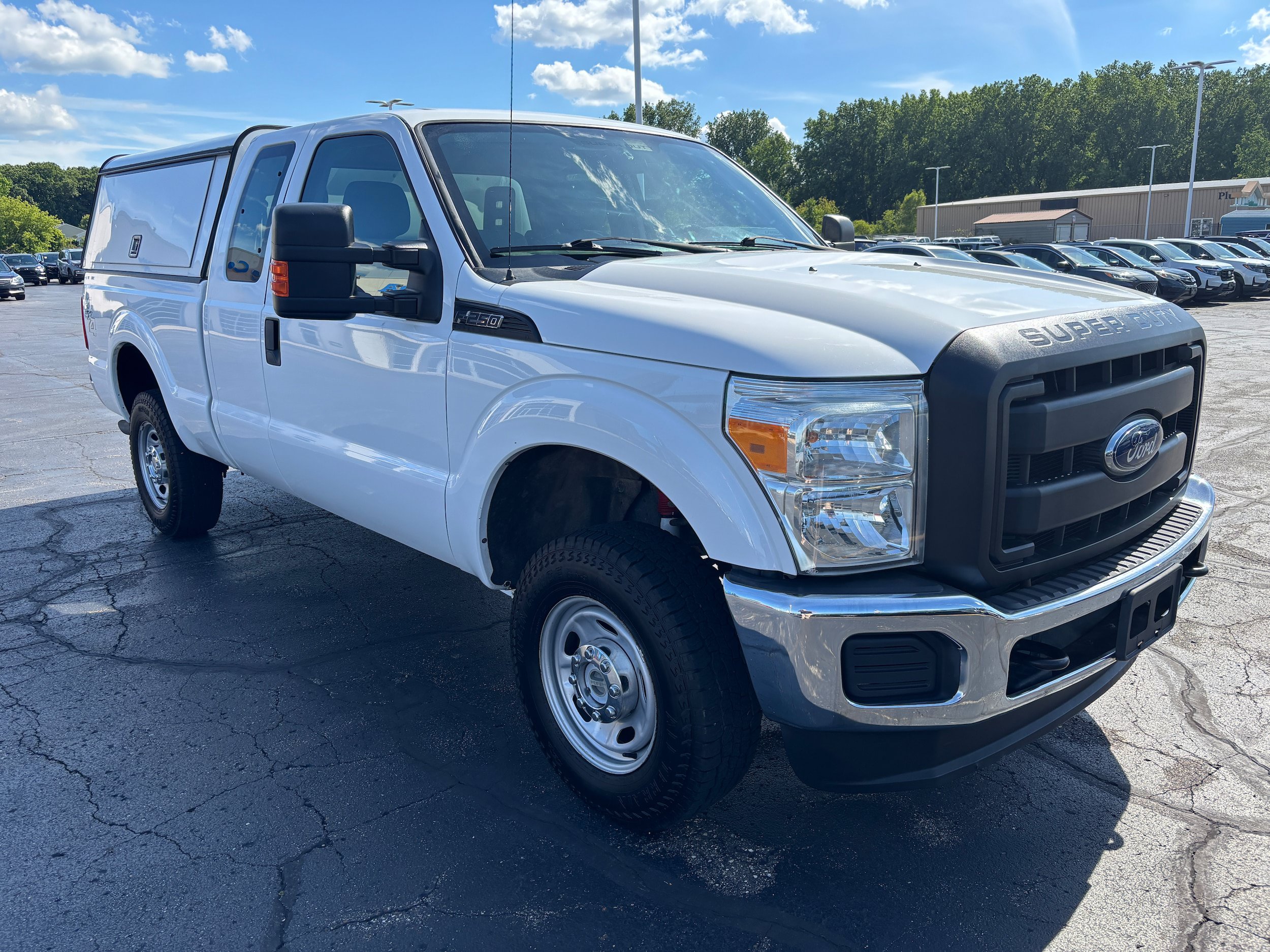 Used 2016 Ford F250 XL w/ Power Equipment Group AWD/4WD image 2