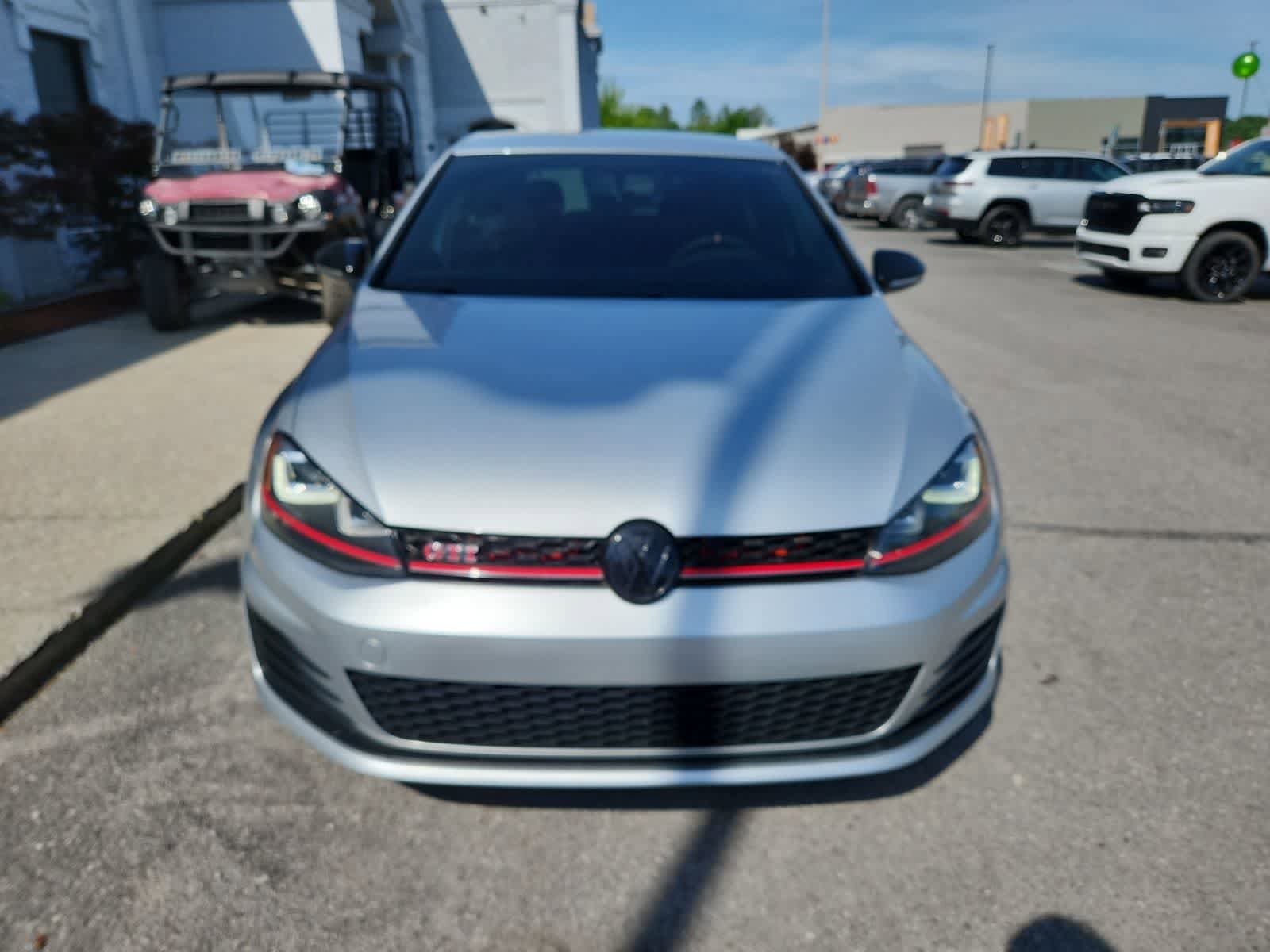 Used 2017 Volkswagen GTI Sport FWD image 8