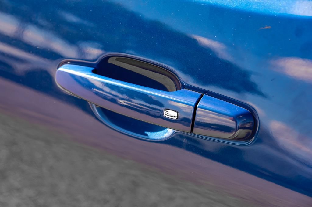 Used 2022 Chevrolet Camaro ZL1 RWD image 46