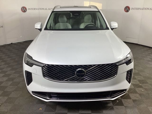 New 2026 Volvo XC90 T8 Ultra w/ Protection Package Premier image 2