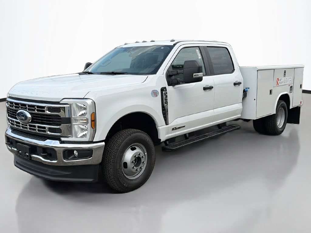 New 2026 Ford F350 XL w/ XL Chrome Package AWD/4WD image 6