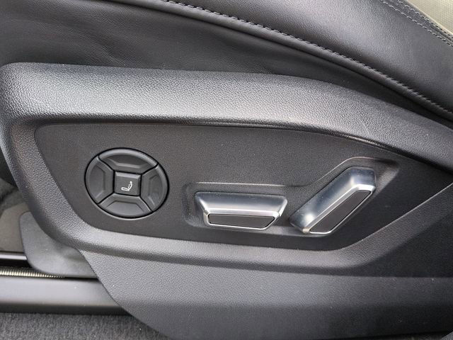 Used 2019 Audi Q8 Prestige w/ Luxury Package image 16