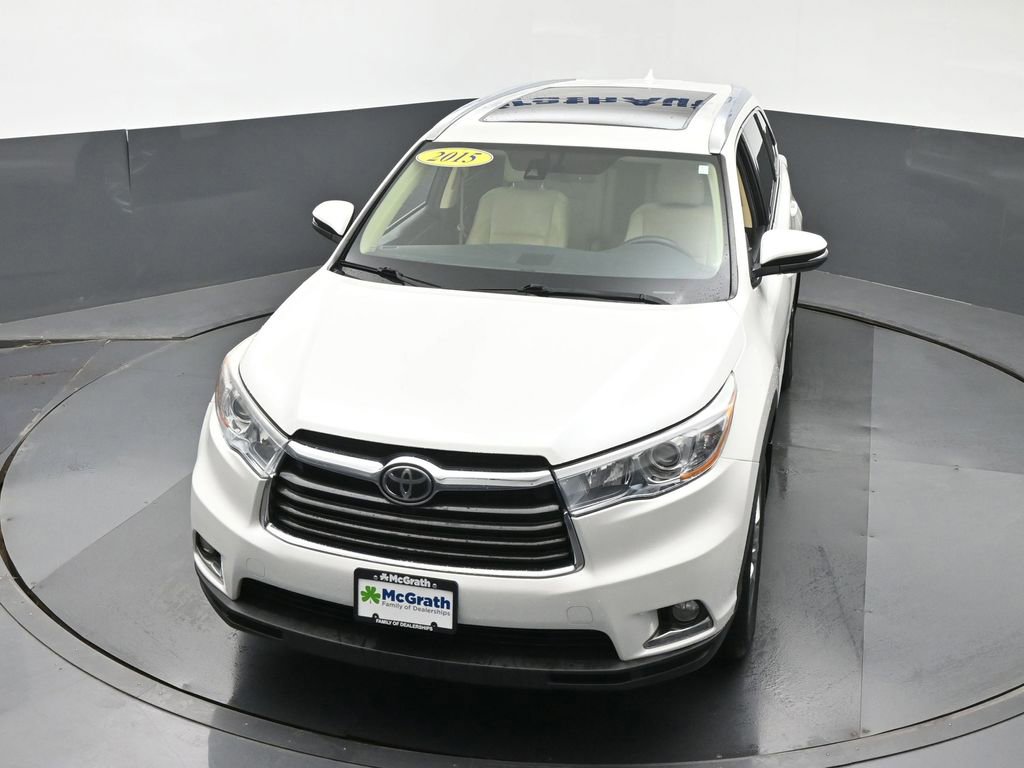 Used 2015 Toyota Highlander Limited Platinum image 24