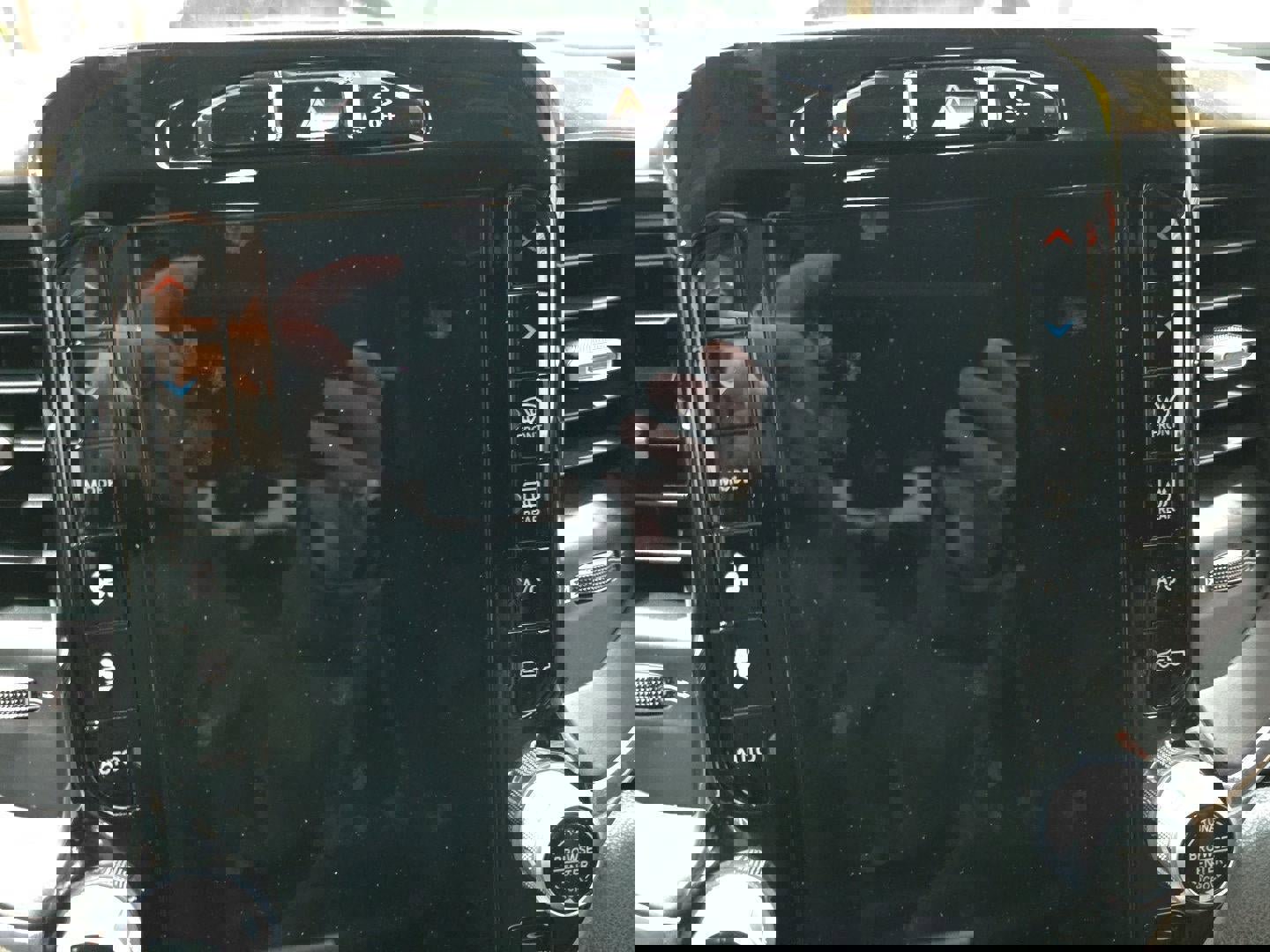 Used 2024 RAM 2500 Laramie image 15