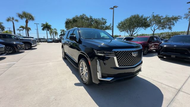 Certified 2023 Cadillac Escalade ESV Premium Luxury RWD image 3
