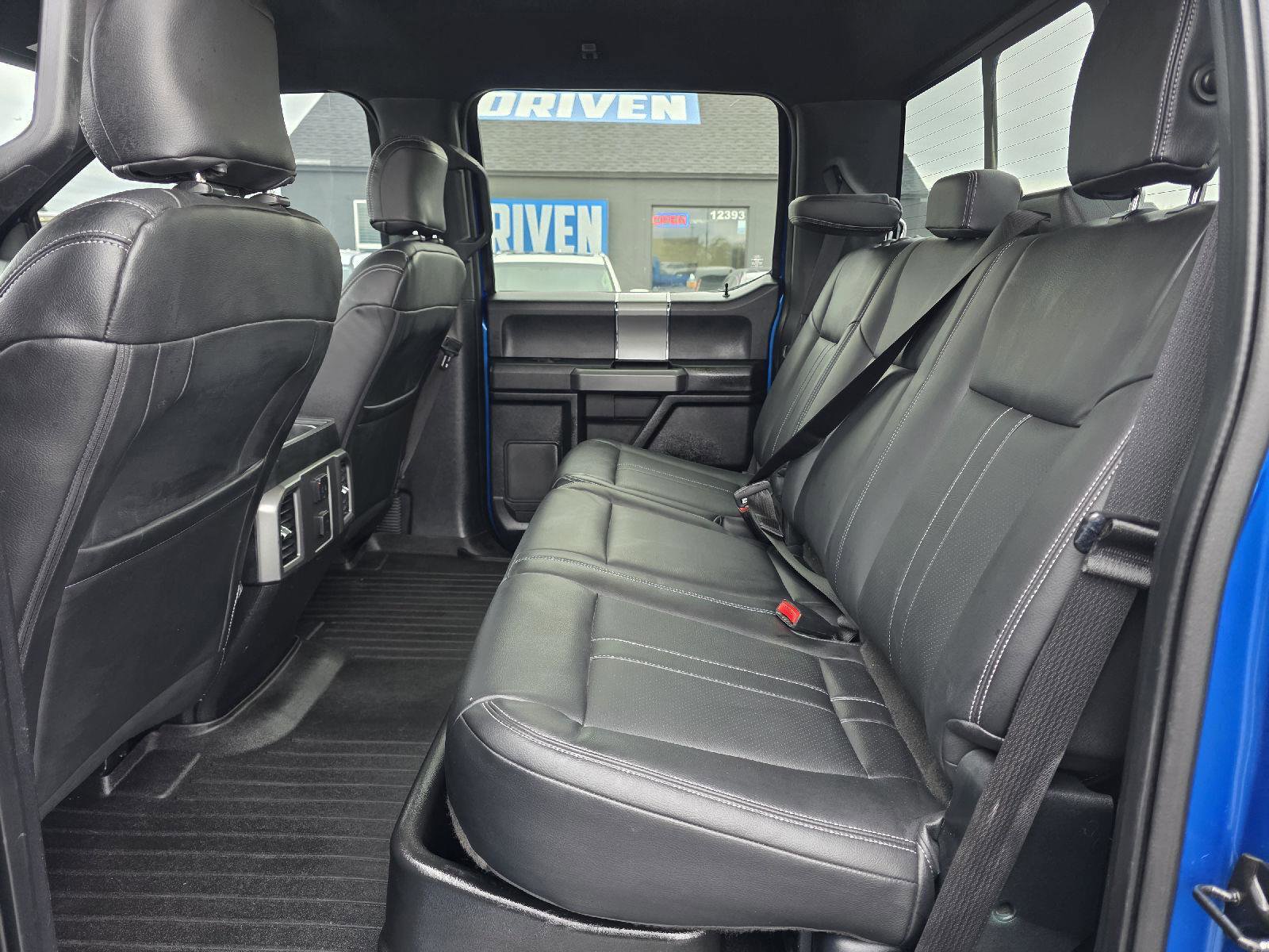 Used 2015 Ford F150 XLT w/ Equipment Group 302A Luxury image 15