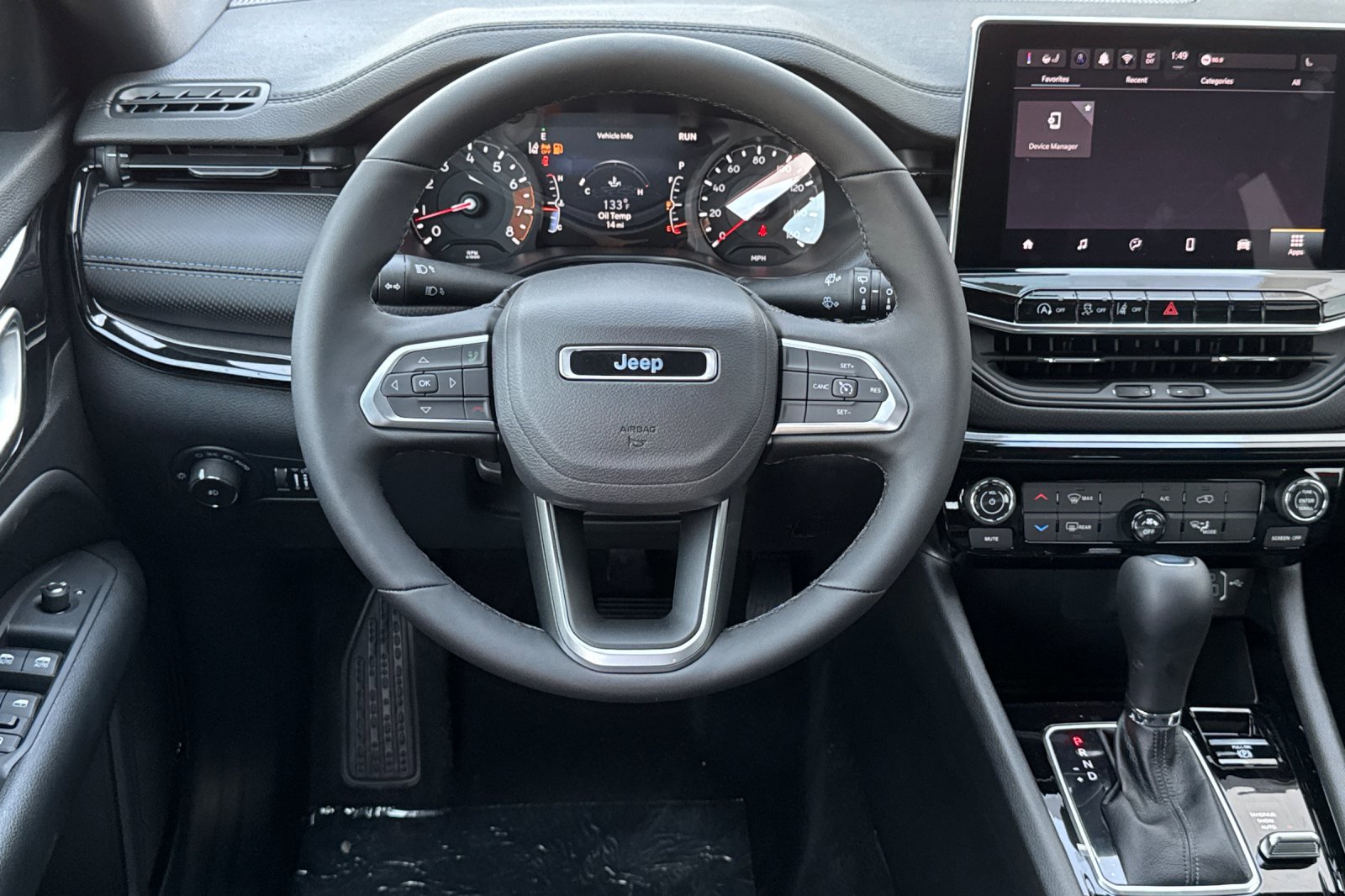 New 2026 Jeep Compass Latitude image 13