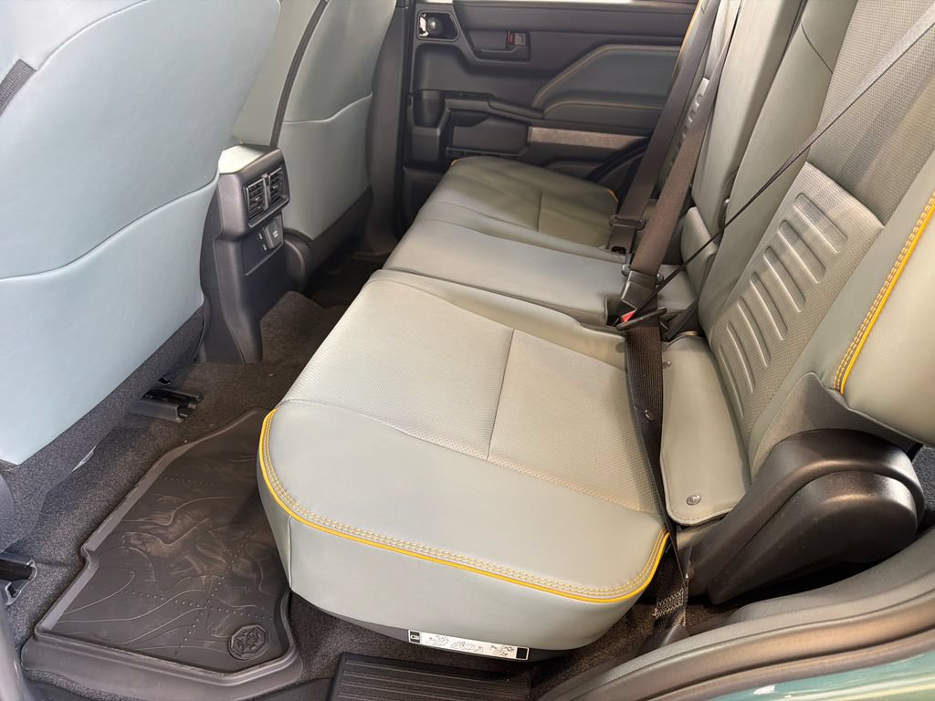 New 2026 Toyota 4Runner Trailhunter AWD/4WD image 18