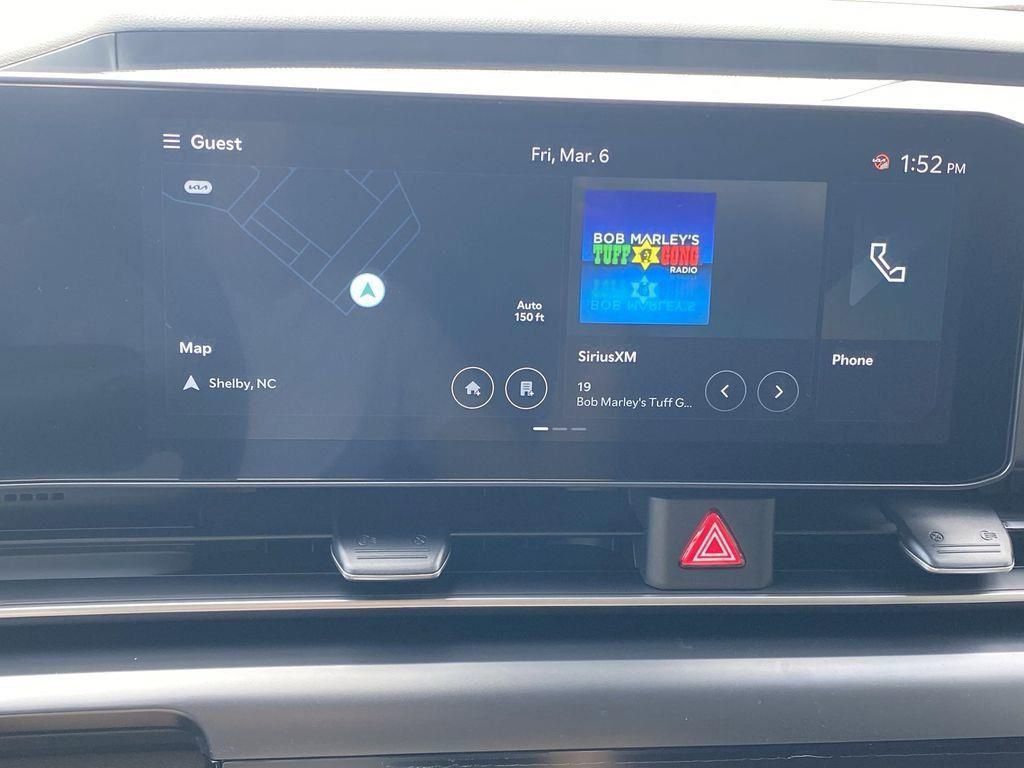 New 2026 Kia Carnival FWD image 11
