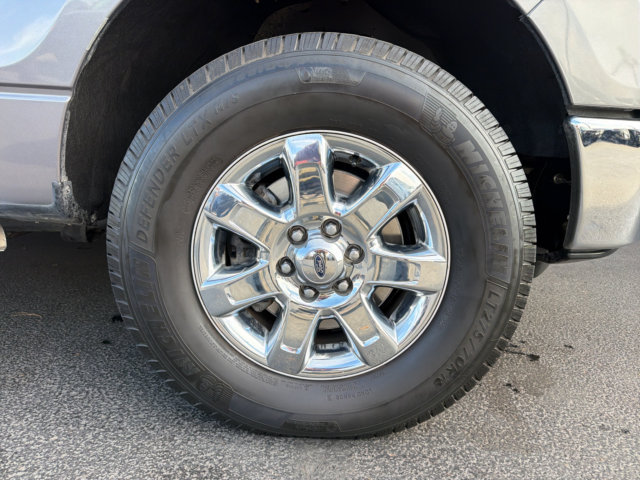 Used 2014 Ford F150 XLT w/ Equipment Group 302A Luxury AWD/4WD image 5