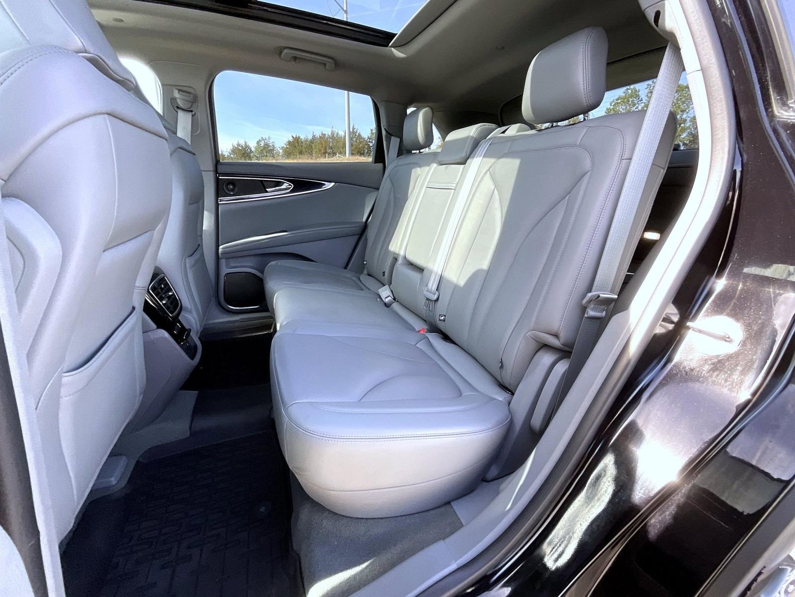 Certified 2023 Lincoln Nautilus Reserve w/ Equipment Group 201A image 19