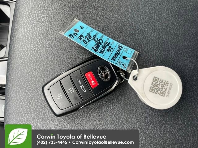 Used 2026 Toyota Camry SE w/ Multimedia Upgrade Package image 23