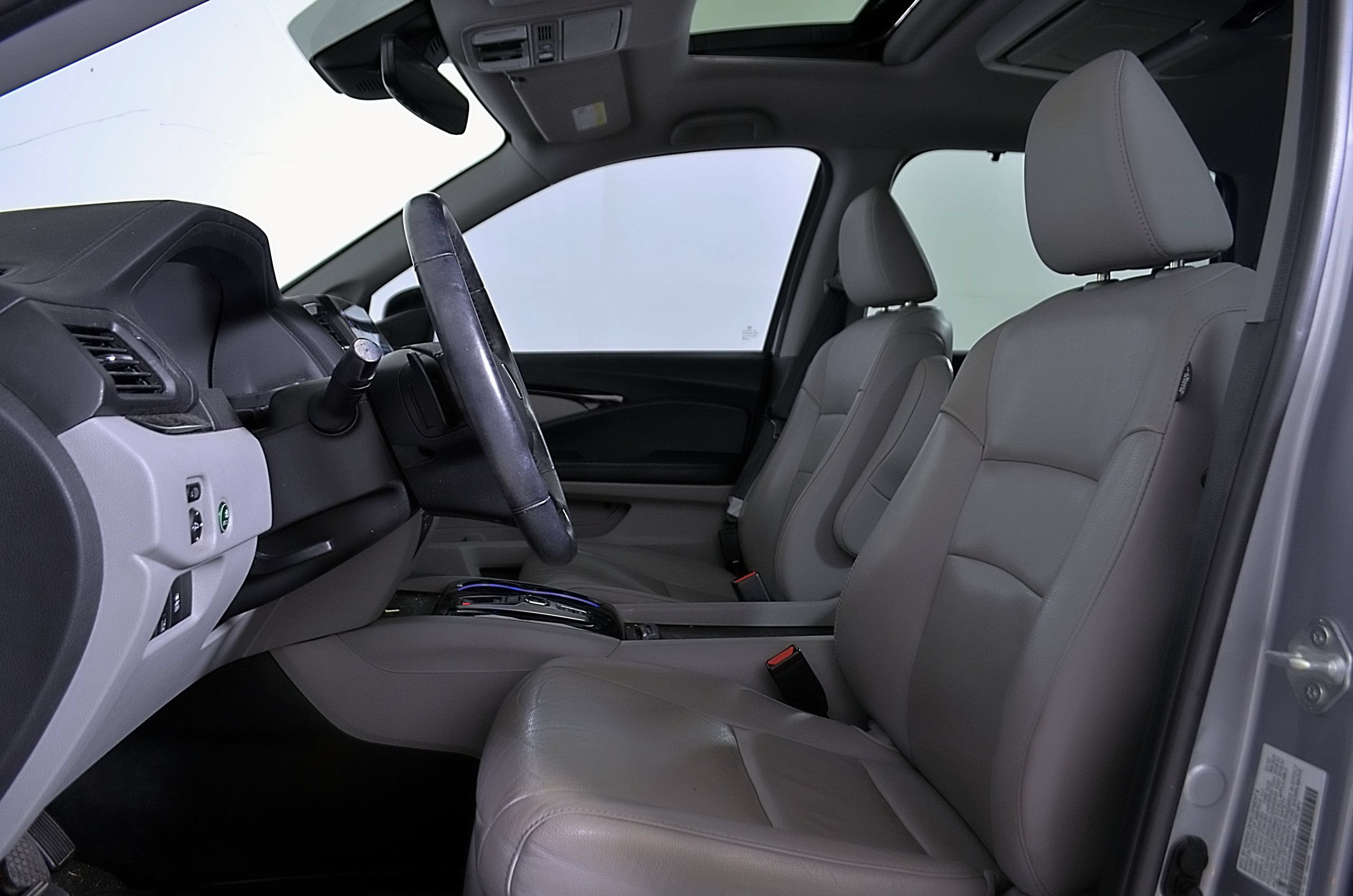 Used 2022 Honda Pilot Touring image 15