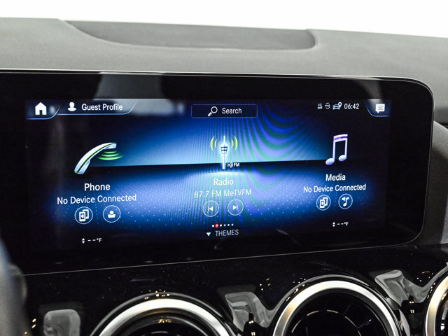 Used 2022 Mercedes-Benz GLA 250 4MATIC image 14