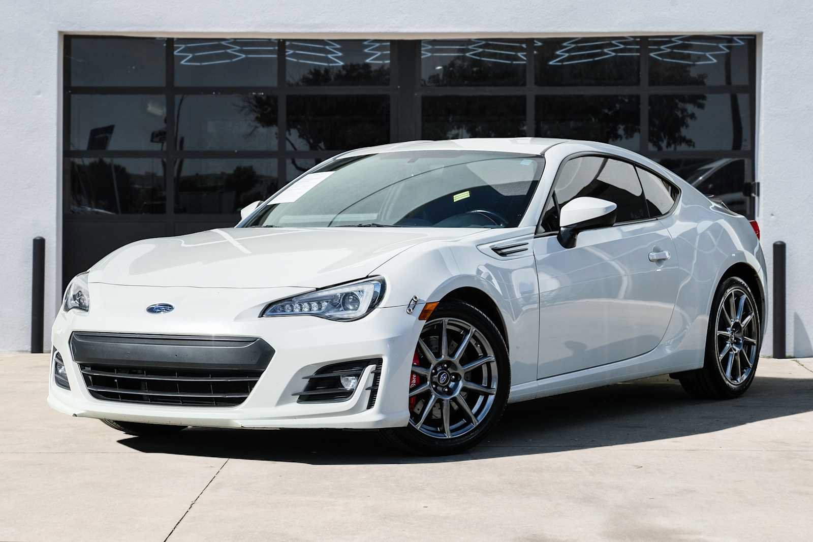 Used 2018 Subaru BRZ Limited w/ Performance Package RWD image 1