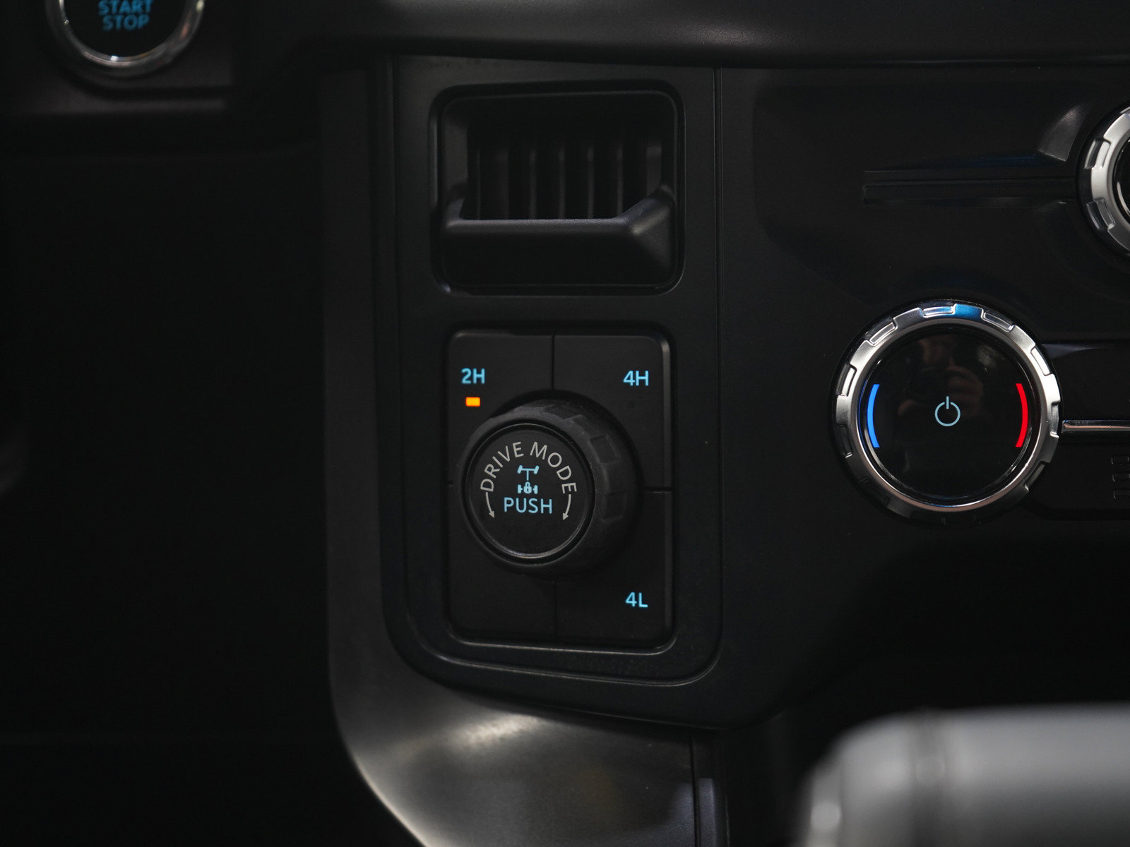 Used 2025 Ford F150 Tremor AWD/4WD image 21