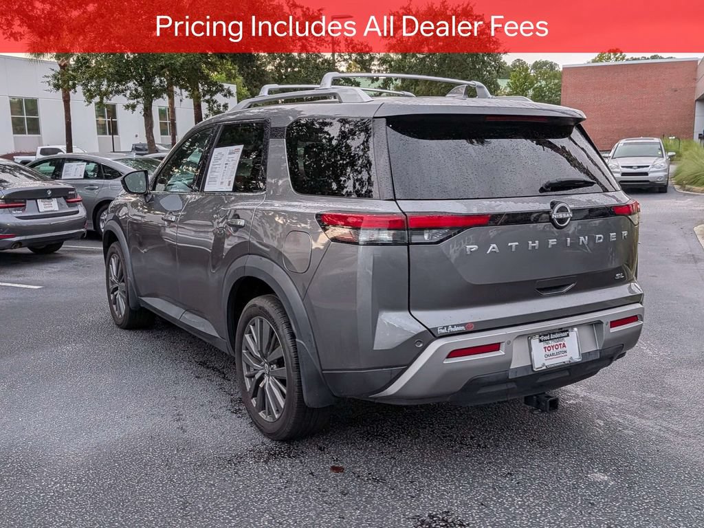 Used 2024 Nissan Pathfinder SL w/ SL Premium Package FWD image 6