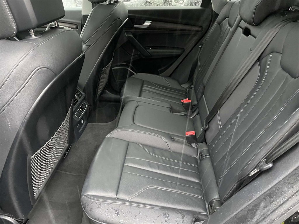 Used 2024 Audi Q5 2.0T Premium Plus image 13