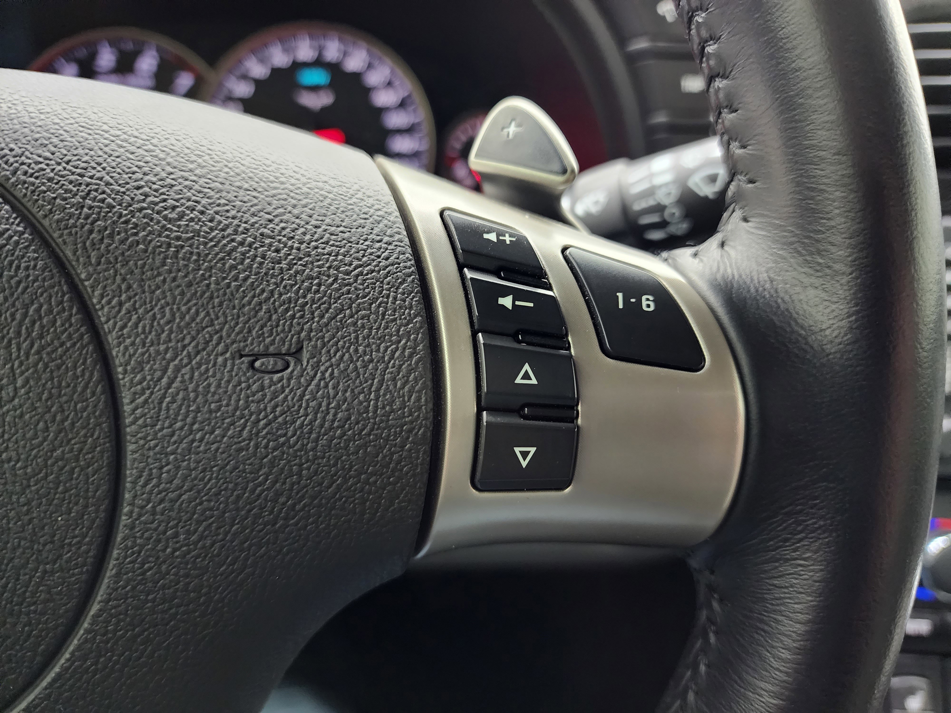 Used 2011 Chevrolet Corvette Grand Sport w/ Preferred Equipment Group RWD image 14