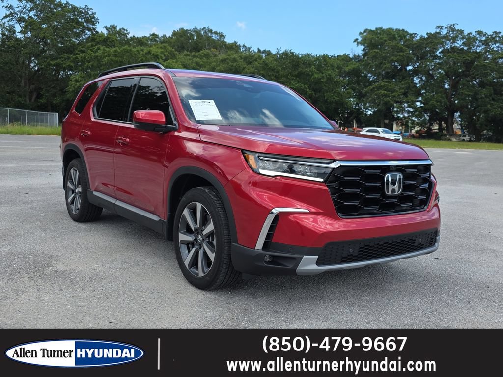 Used 2025 Honda Pilot Elite image 1