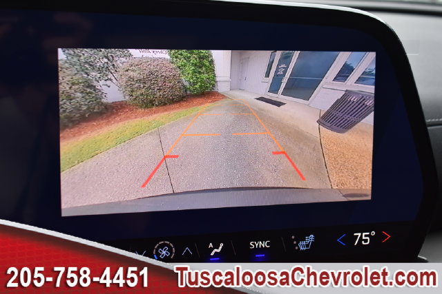 New 2027 Chevrolet Traverse LT FWD image 30