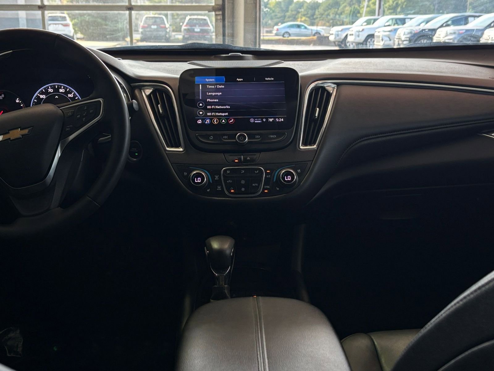 Used 2024 Chevrolet Malibu LT image 18