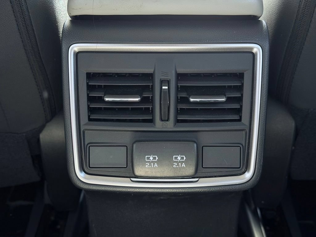 Used 2024 Subaru Forester Premium AWD/4WD image 25