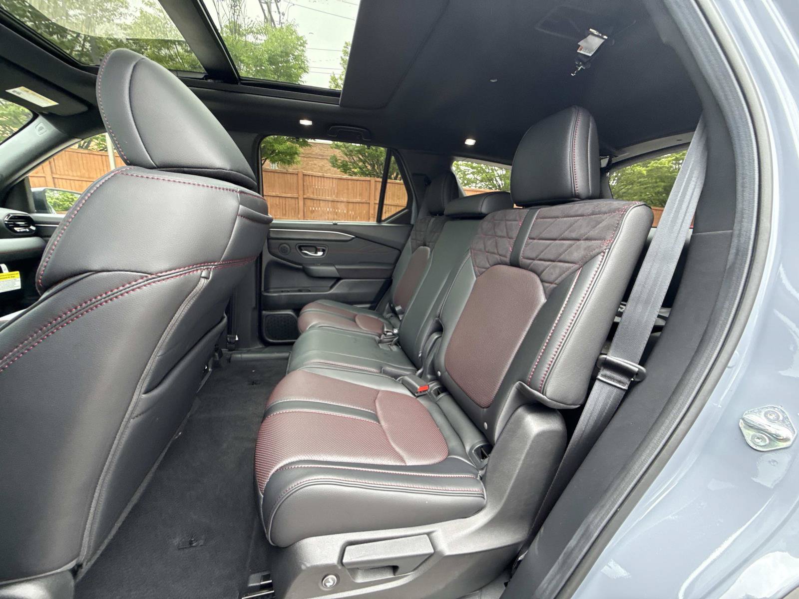 Certified 2026 Honda Pilot Black Edition image 14