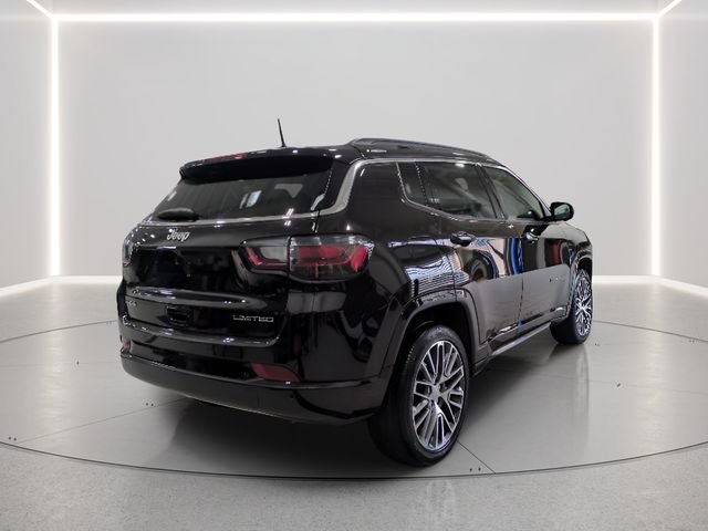 Used 2024 Jeep Compass Limited w/ Elite Group AWD/4WD image 28