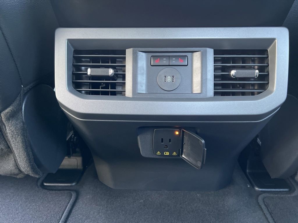New 2026 Ford F250 Lariat w/ FX4 Off-Road Package image 38