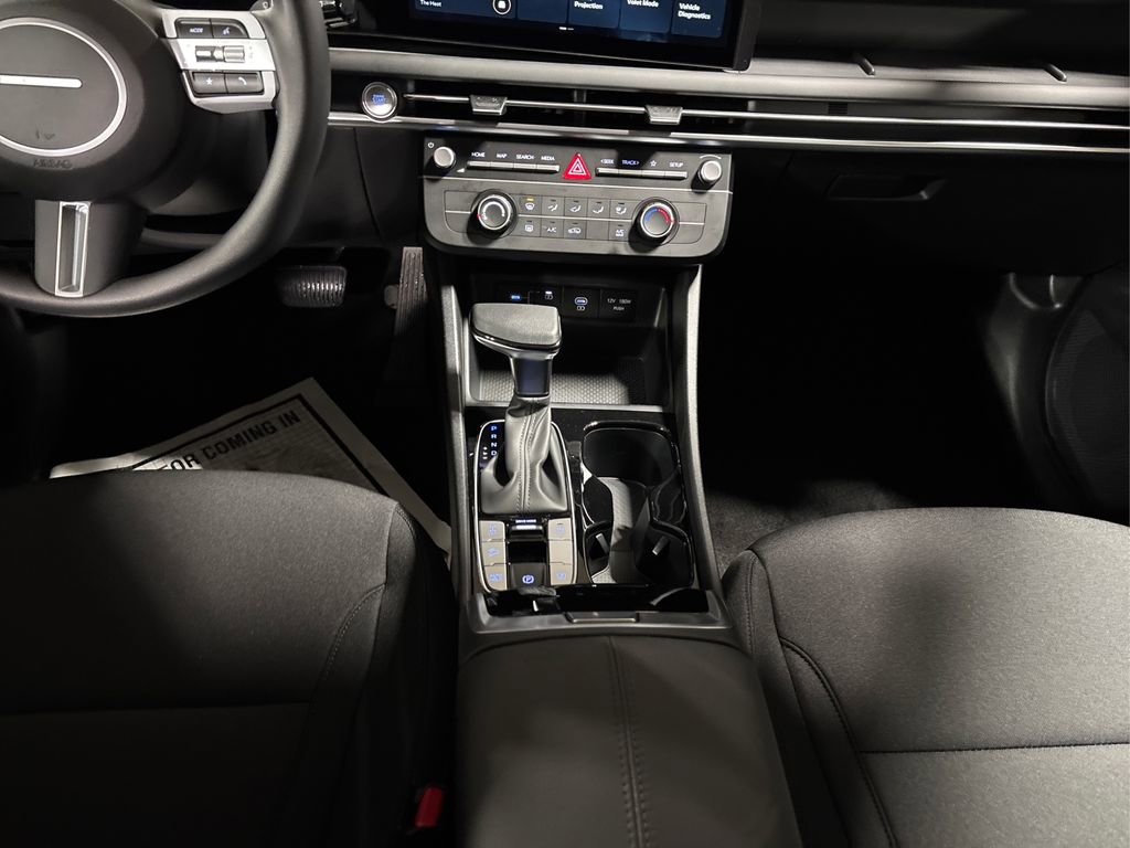 New 2026 Hyundai Tucson SE image 12