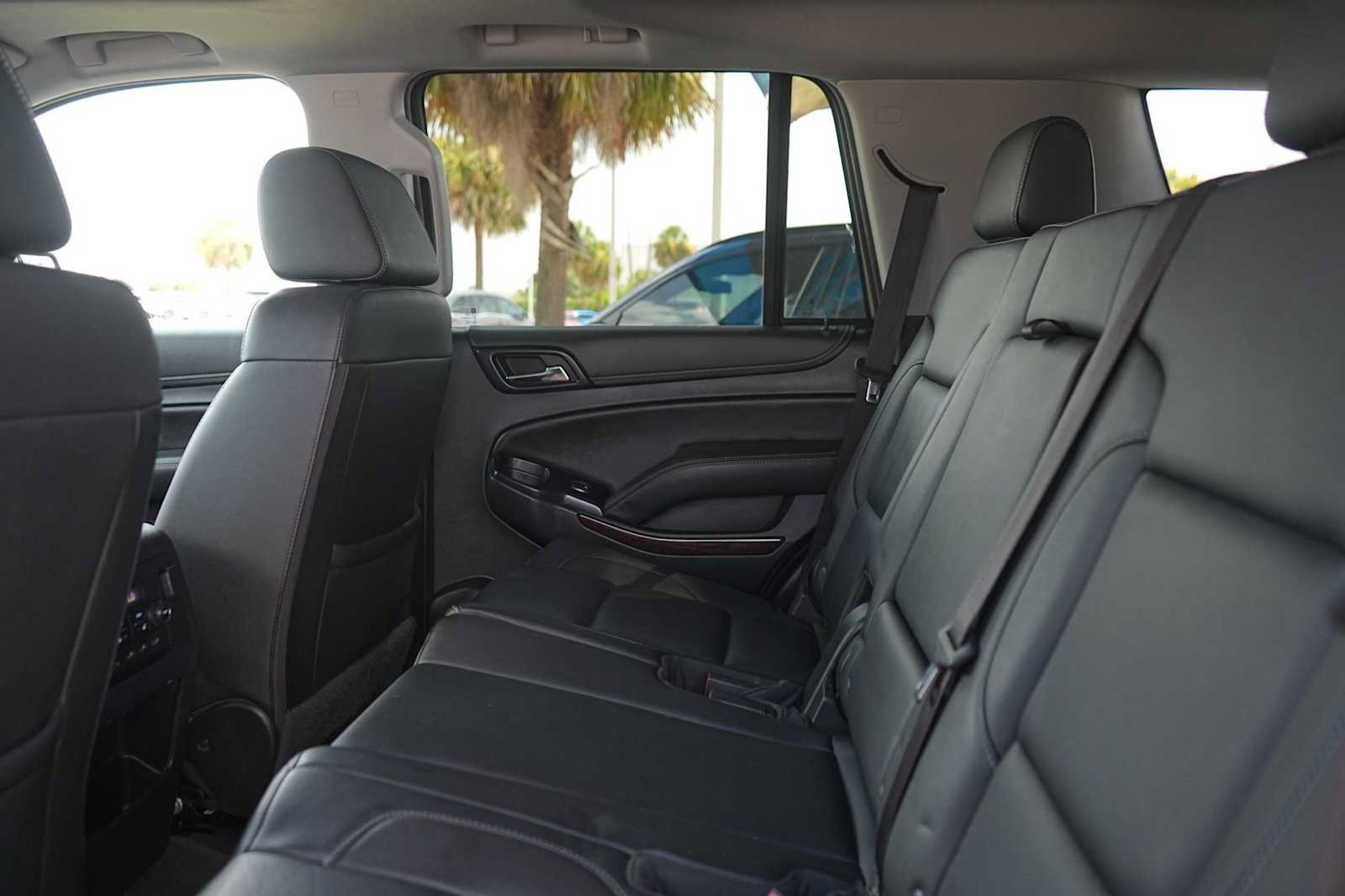 Used 2020 GMC Yukon SLT w/ Open Road Package AWD/4WD image 14