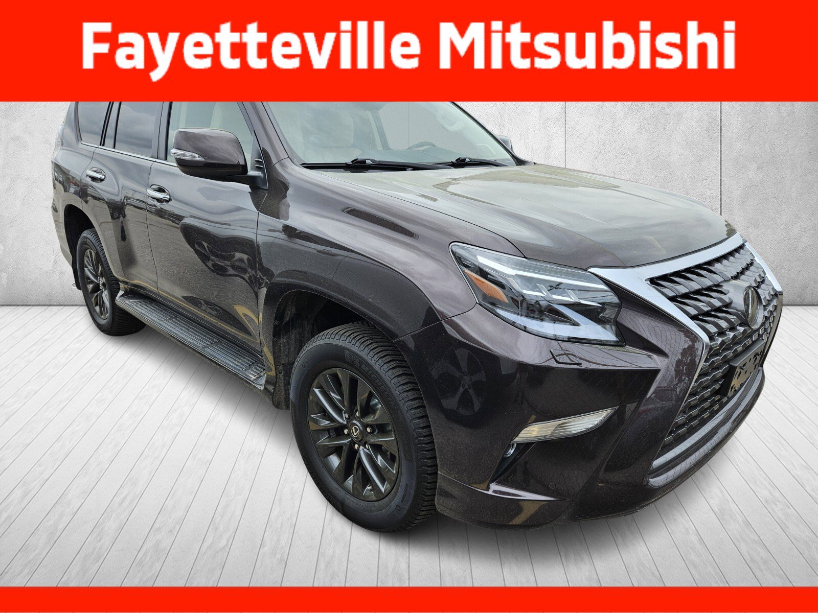 Used 2020 Lexus GX 460 Premium w/ Premium Package image 3