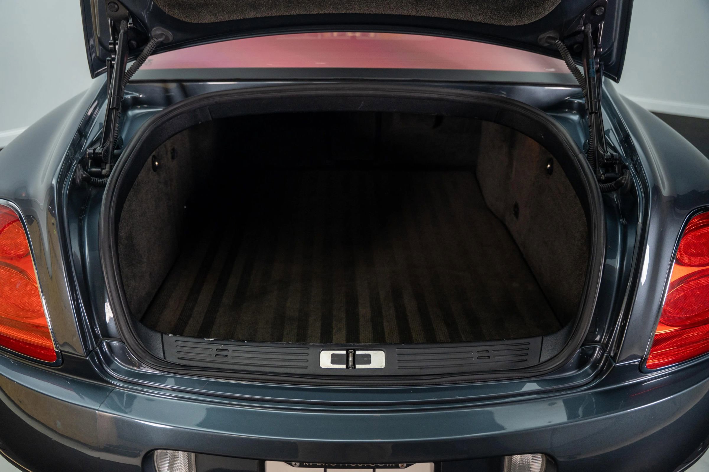 Used 2013 Bentley Flying Spur Flying Spur image 19