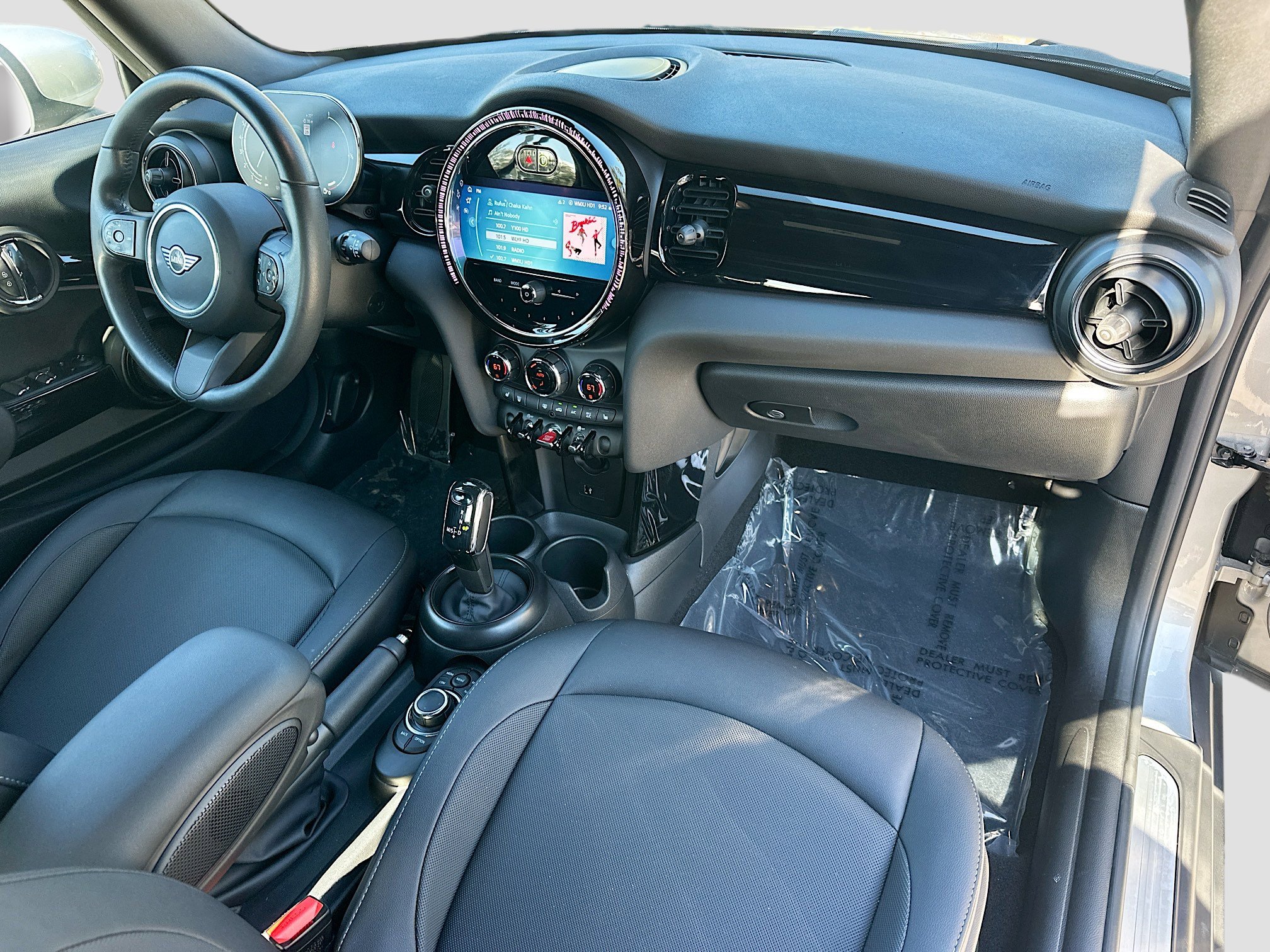 Certified 2024 MINI Cooper Convertible image 29