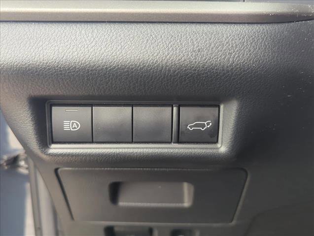 Certified 2025 Toyota Grand Highlander FWD image 11