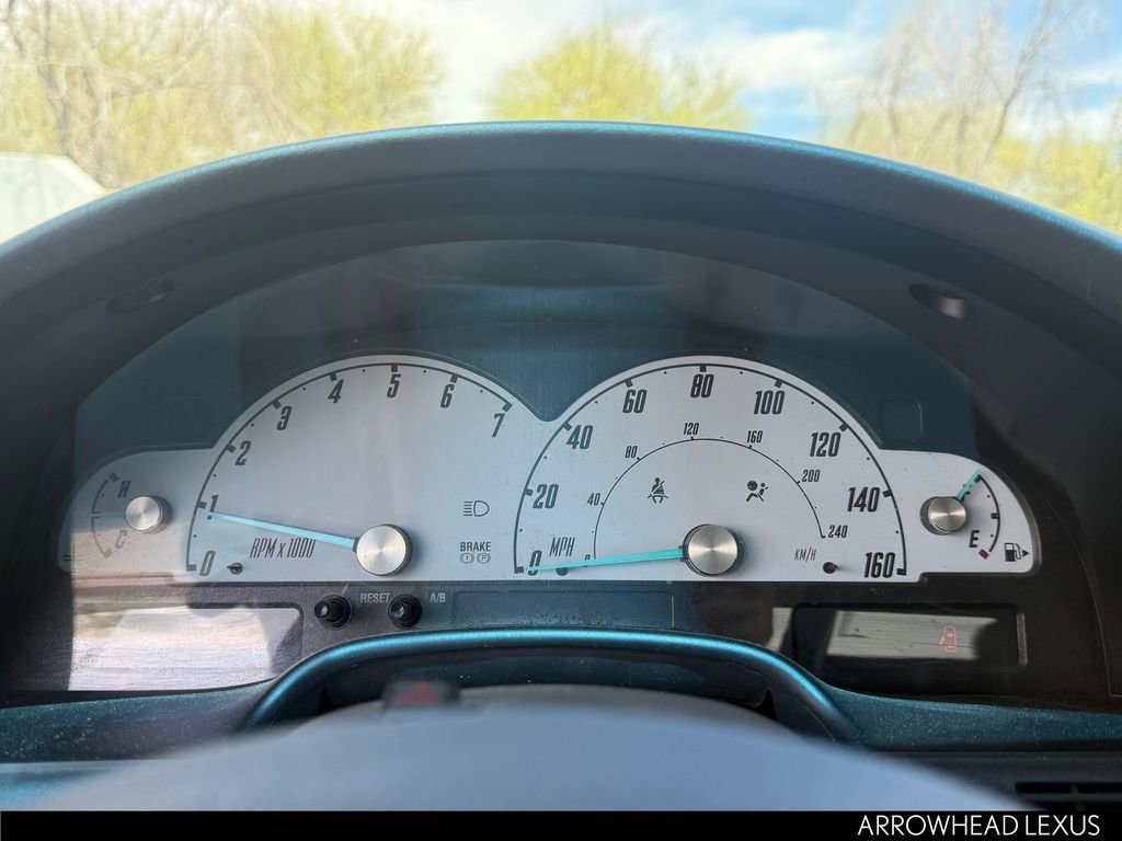 Used 2002 Ford Thunderbird RWD image 17