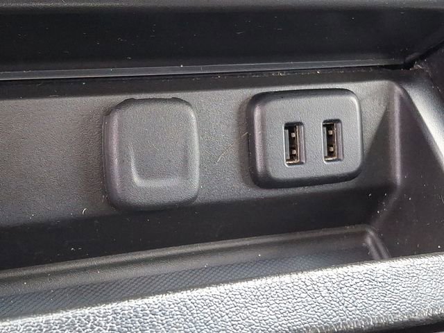 Used 2017 GMC Yukon XL Denali w/ Open Road Package image 29