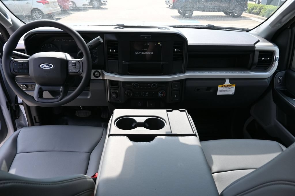New 2026 Ford F550 4x4 Supercab Super Duty image 19