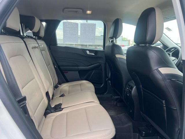 Used 2022 Ford Escape SEL w/ Class II Trailer Tow Package AWD/4WD image 13