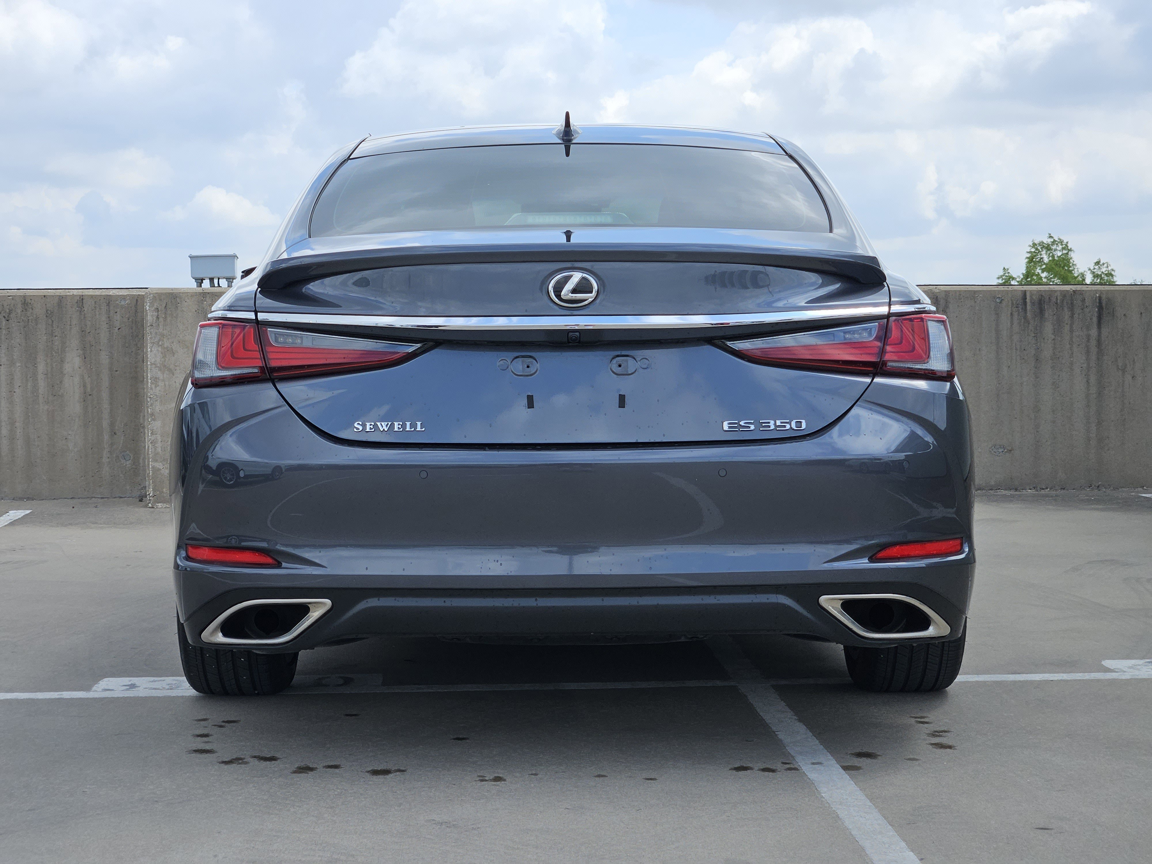 Used 2024 Lexus ES 350 Ultra Luxury w/ Accessory Package (Z2) FWD image 7