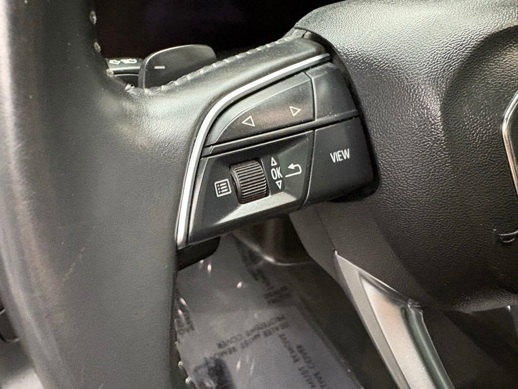 Used 2020 Audi Q8 Premium Plus AWD/4WD image 26