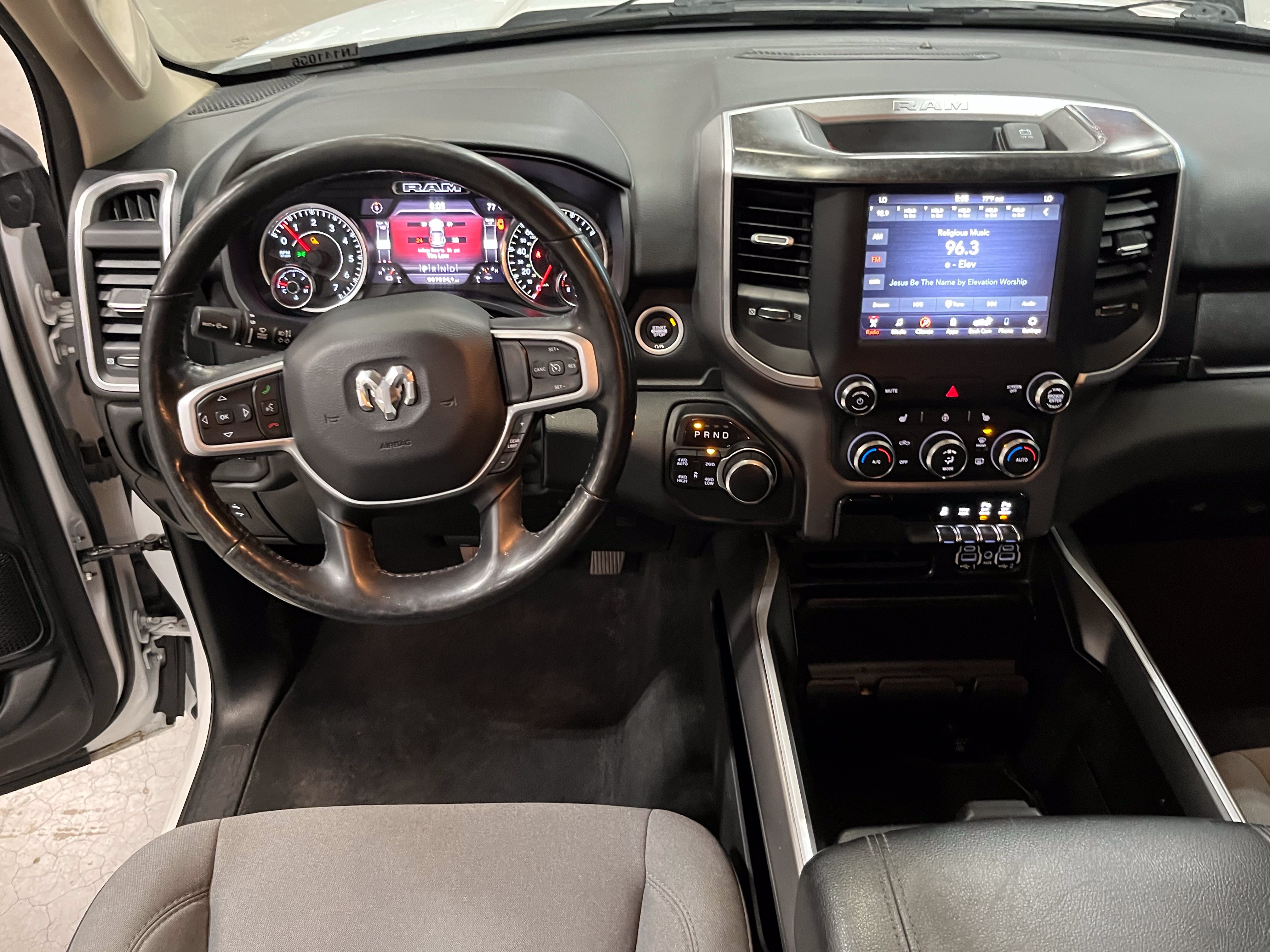 Used 2020 RAM 1500 Big Horn AWD/4WD image 15