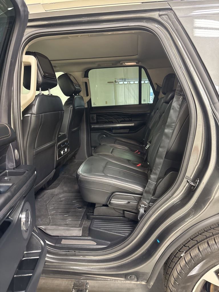Used 2020 Ford Expedition Platinum image 22