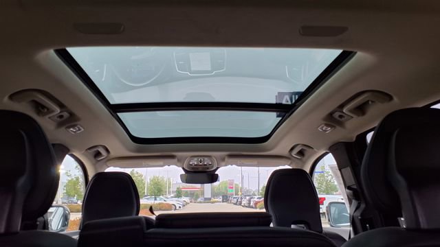 Certified 2024 Volvo XC90 B6 Plus image 25