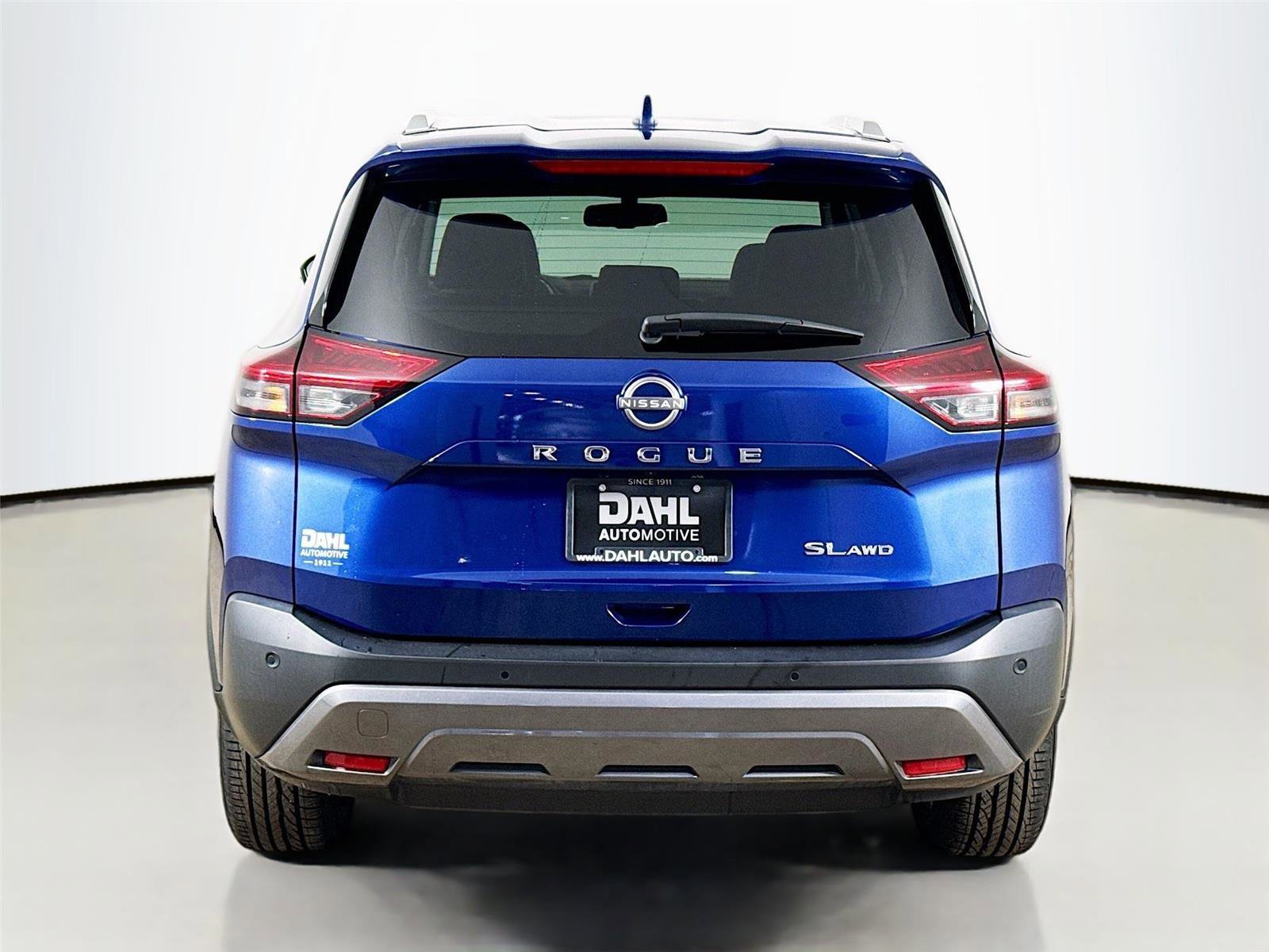 Used 2023 Nissan Rogue SL image 12