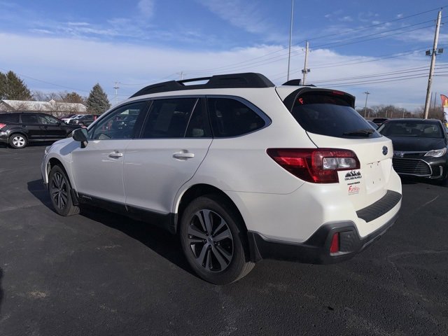 Used 2019 Subaru Outback 2.5i Limited w/ Popular Package #2 image 5