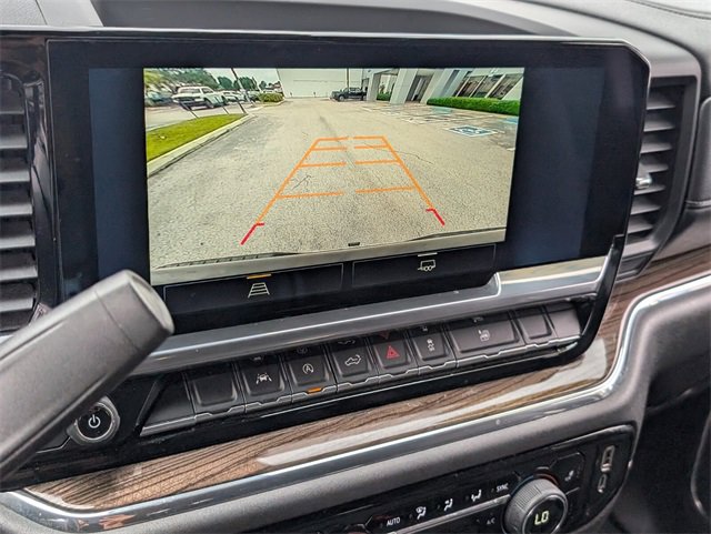 Used 2023 Chevrolet Silverado 1500 LT image 21